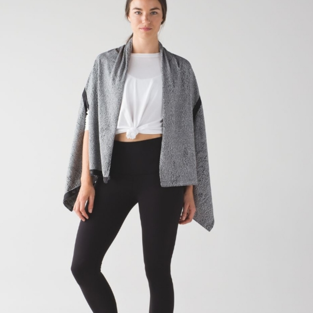 Lululemon Vinyasa Wrap Jacquard White Black NWT